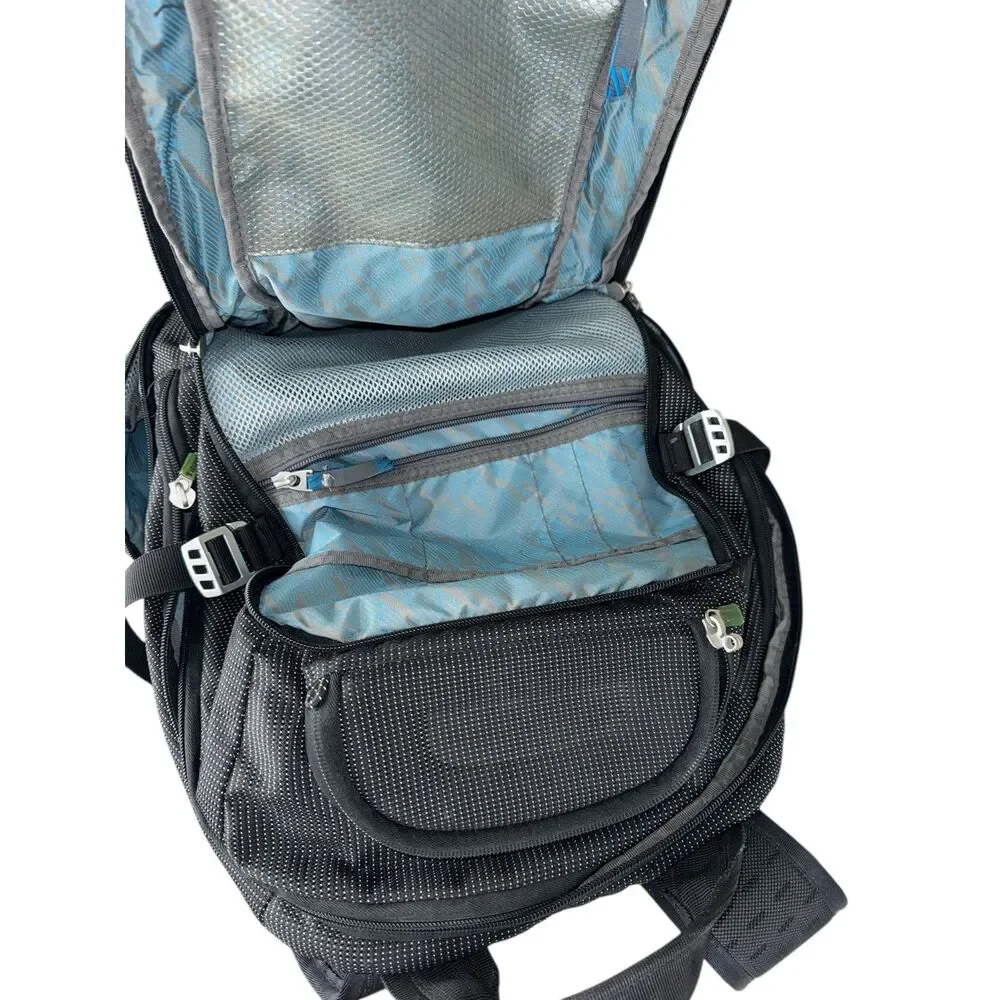 Thule Sweden Crossover Backpack Laptop Sunglasses Pocket Travel Hiking Black‎